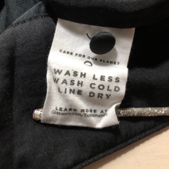 Glassons elegant black crop with buttons, size 6. - Picture 5 of 6